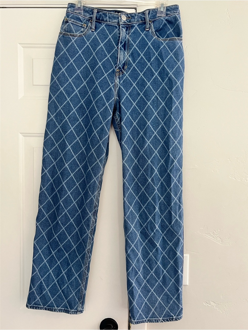 Hollister Diamond-Grid Blue Straight-Leg Jeans